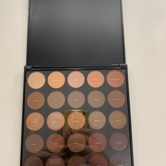 Morphe 25B Palette - Picture 2 of 3